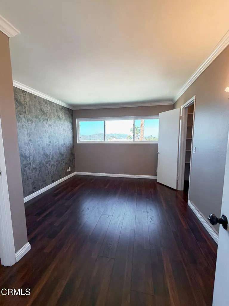 121 Sinclair #232 Glendale, CA 91206