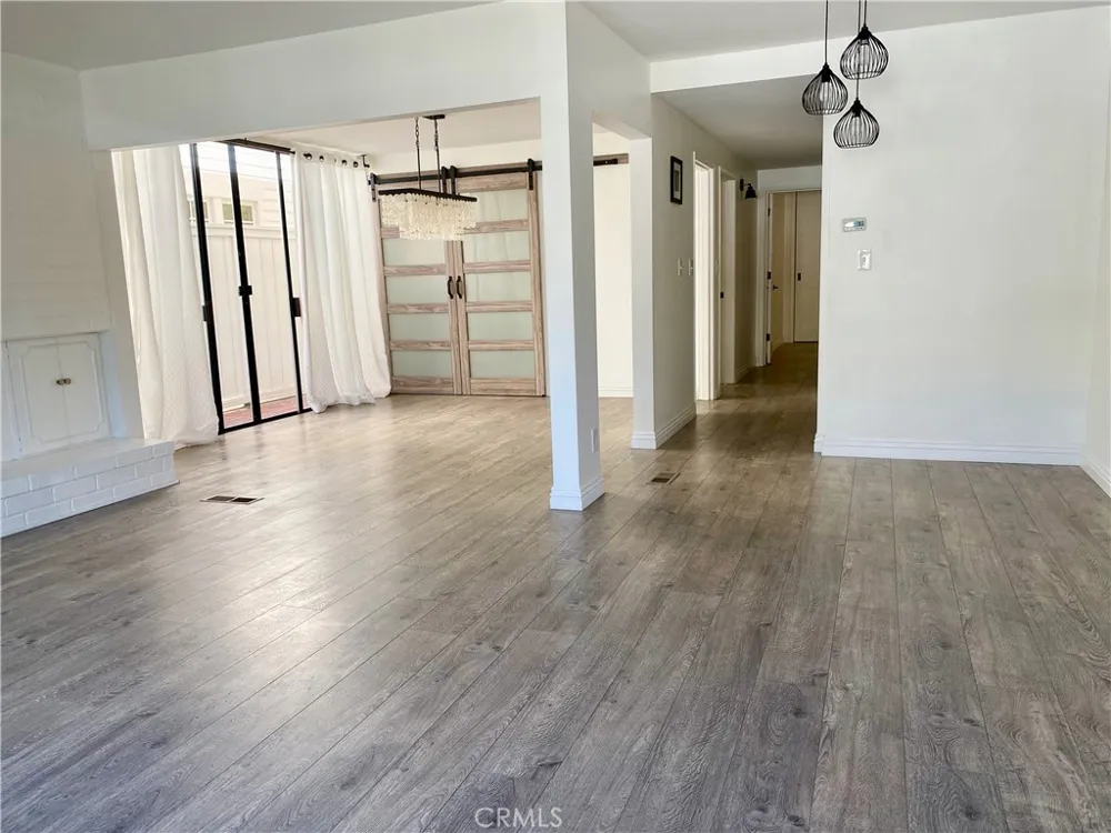 124 Abalone Newport Beach, CA 92662