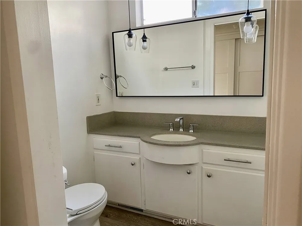124 Abalone Newport Beach, CA 92662