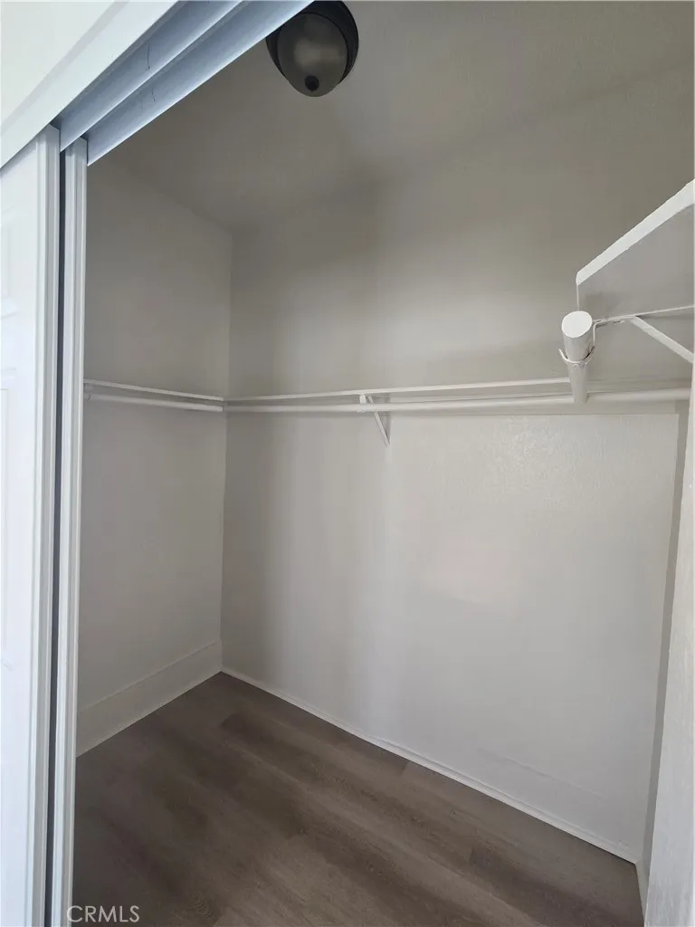 942 E 2nd #7 Long Beach, CA 90802