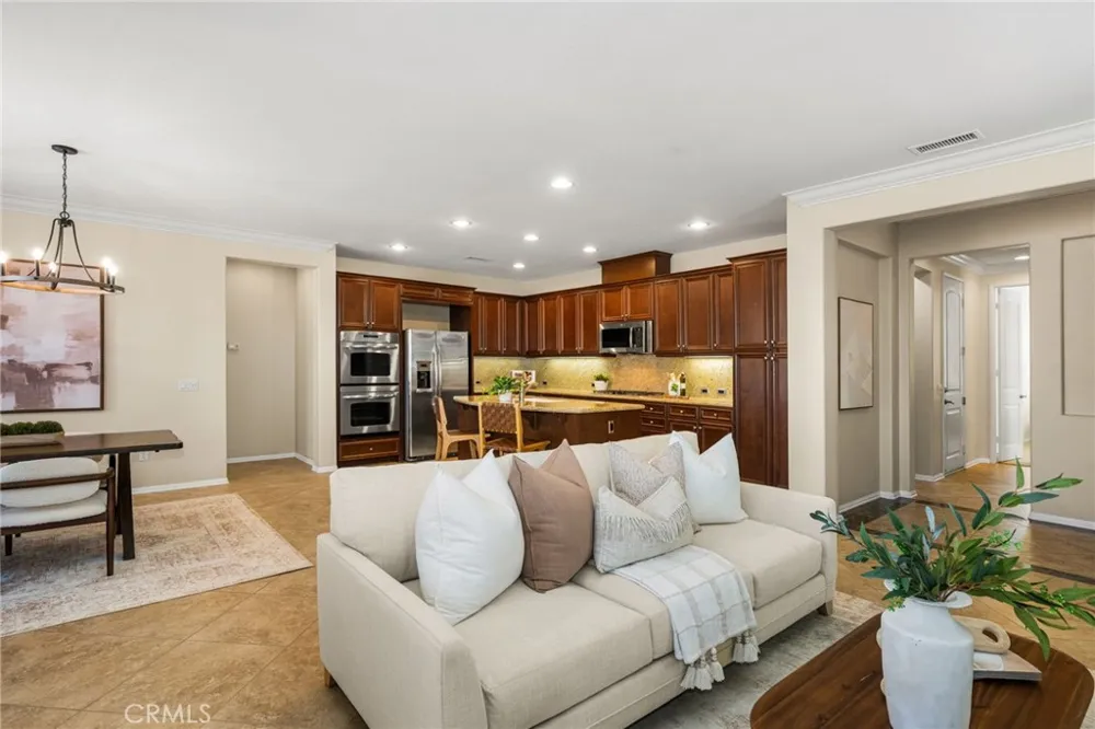 4100 Villa Pasado Yorba Linda, CA 92886