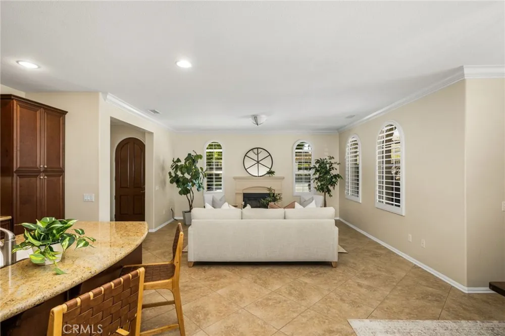 4100 Villa Pasado Yorba Linda, CA 92886