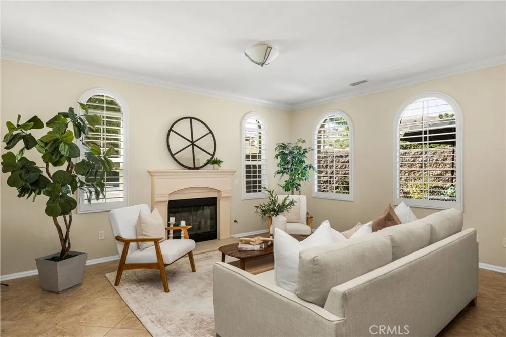 4100 Villa Pasado Yorba Linda, CA 92886