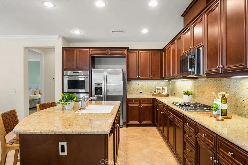 4100 Villa Pasado Yorba Linda, CA 92886