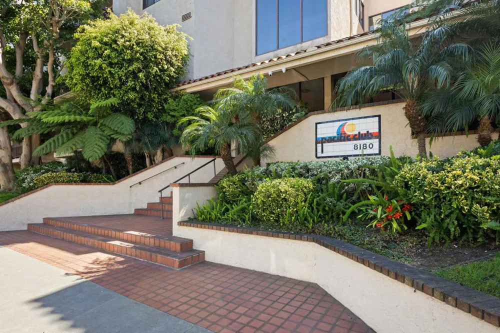 8180 Manitoba Street #255 Los Angeles, CA 90293