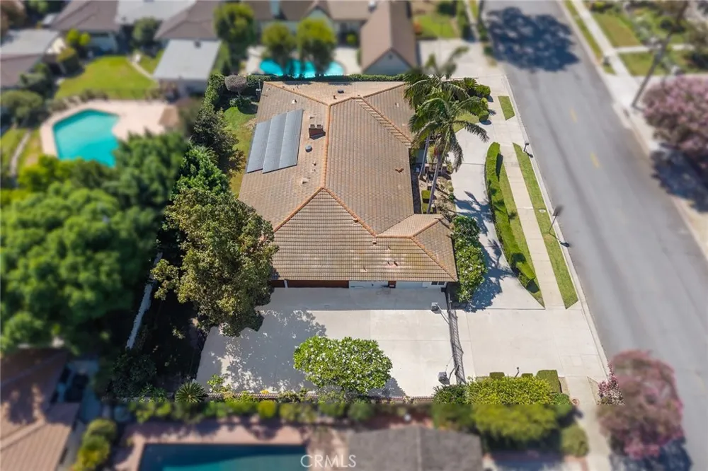 2000 Holly Avenue Arcadia, CA 91007