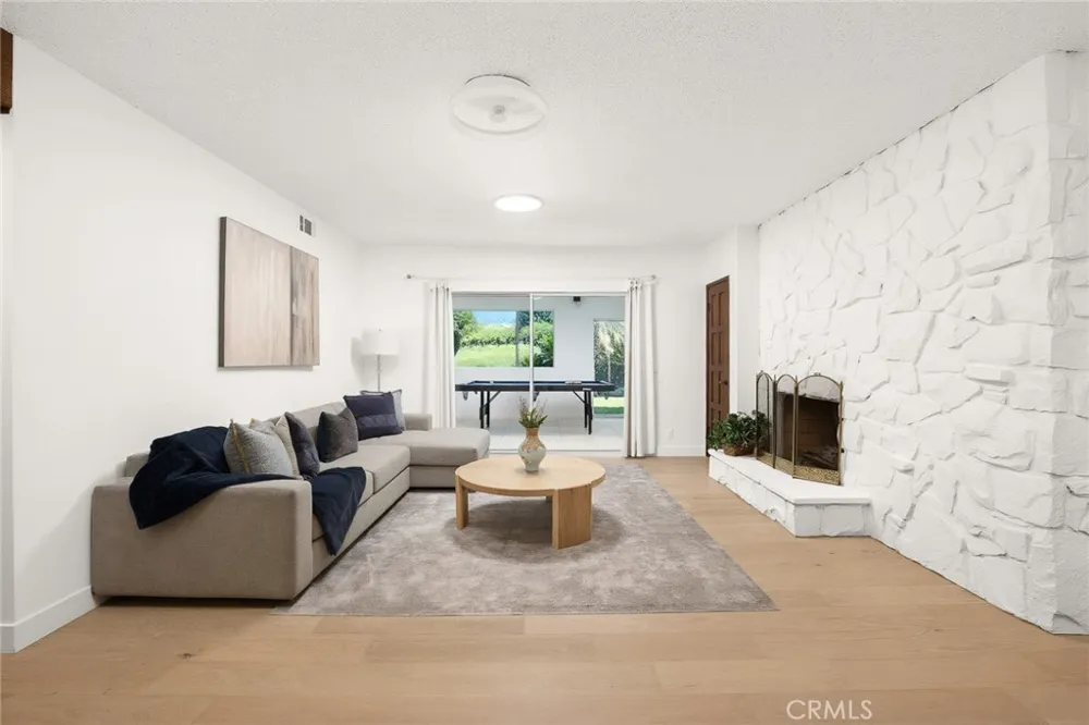 2000 Holly Avenue Arcadia, CA 91007