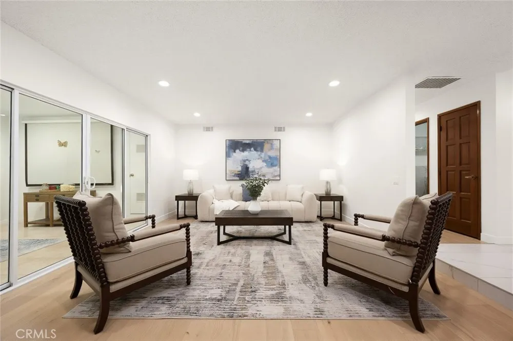 2000 Holly Avenue Arcadia, CA 91007