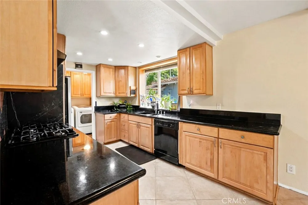 2612 Townley Santa Ana, CA 92706