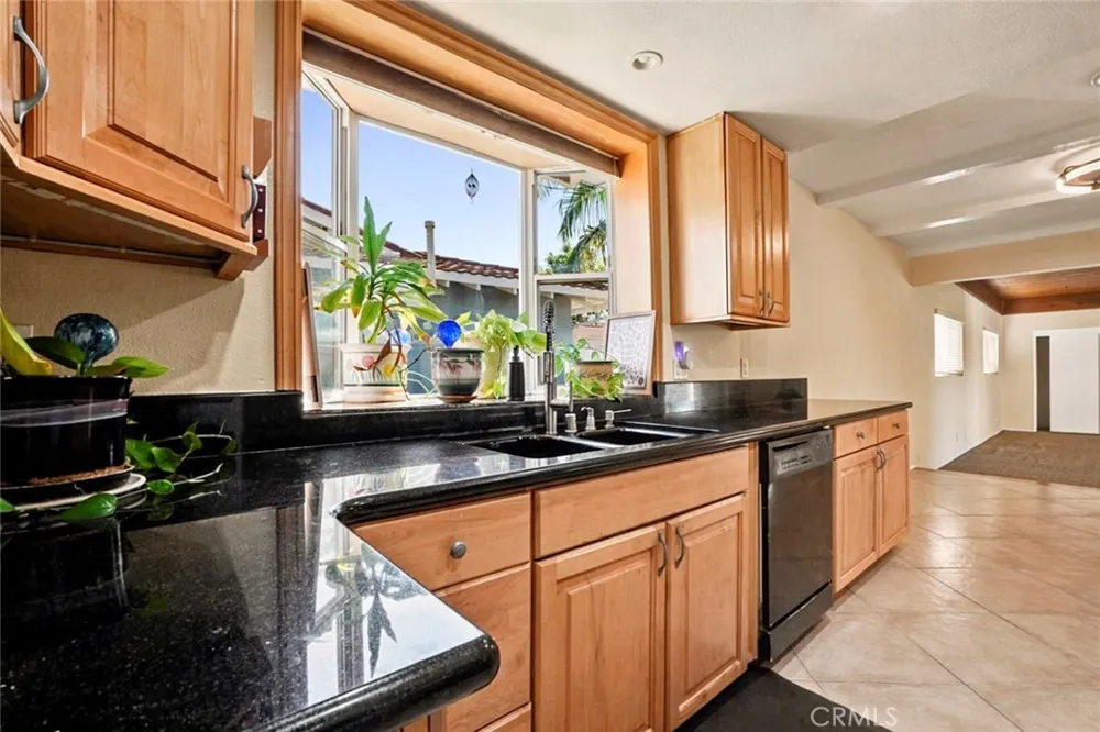 2612 Townley Santa Ana, CA 92706