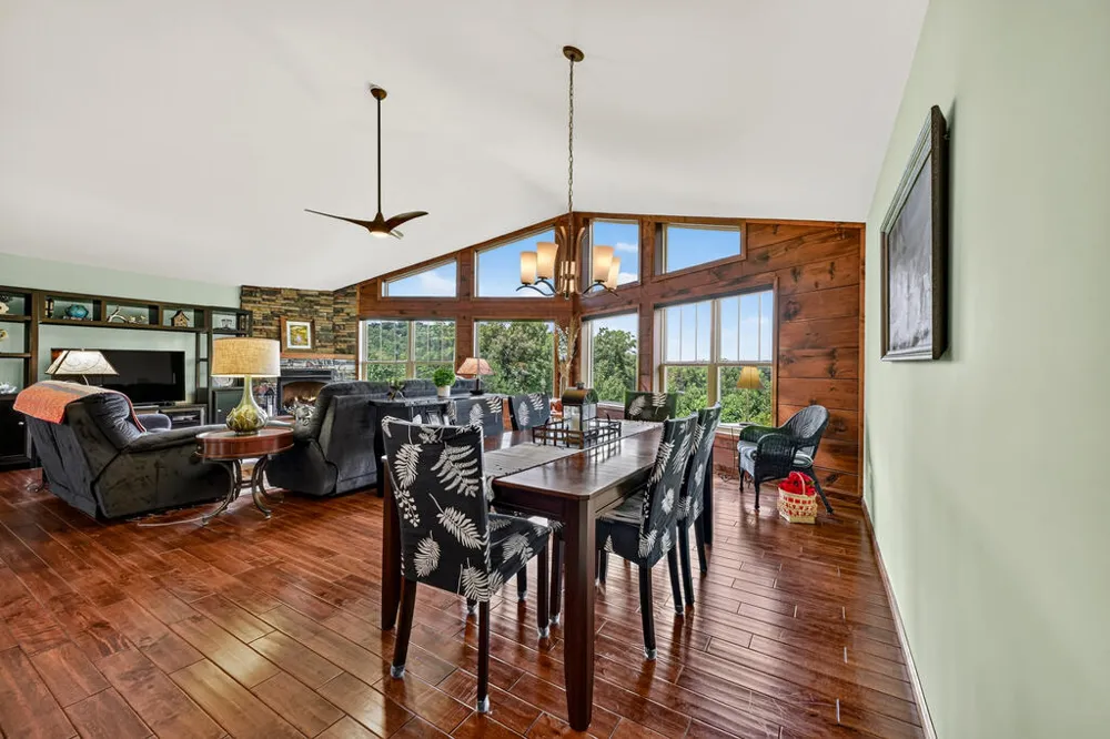 78 Longview Lane Blue Ridge, GA 30513