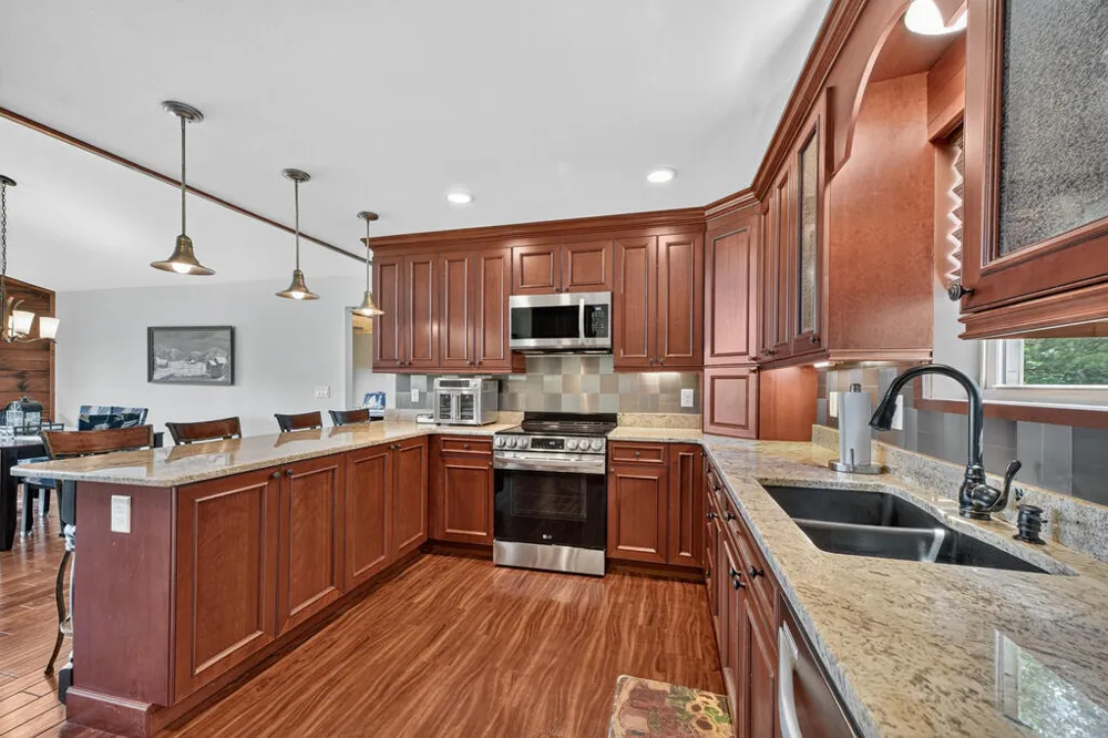 78 Longview Lane Blue Ridge, GA 30513