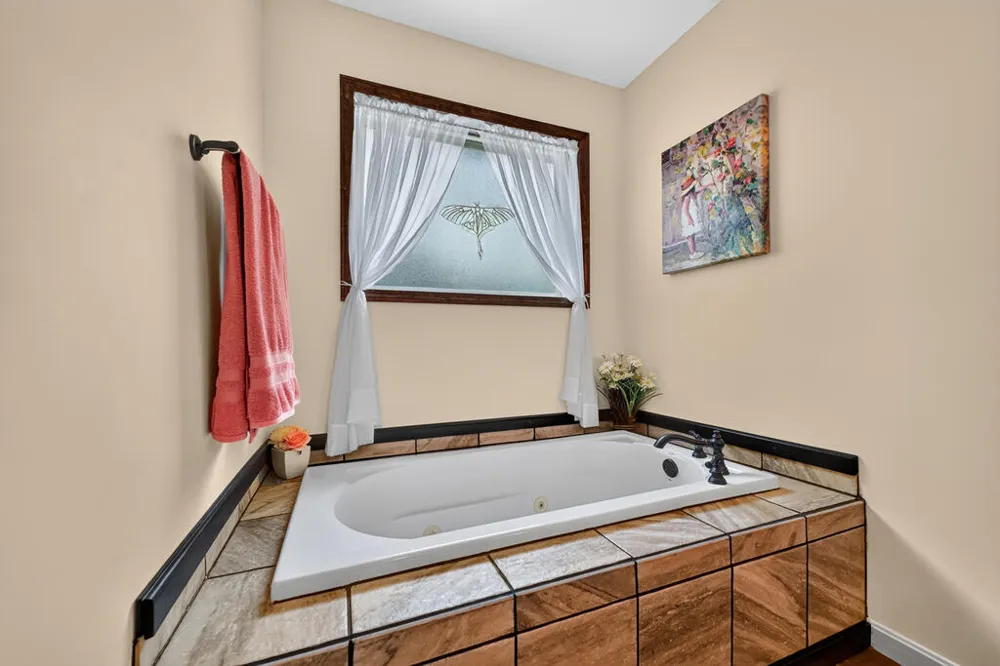 78 Longview Lane Blue Ridge, GA 30513