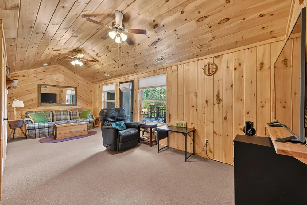 78 Longview Lane Blue Ridge, GA 30513
