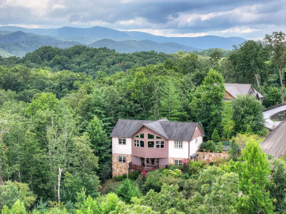 78 Longview Lane Blue Ridge, GA 30513