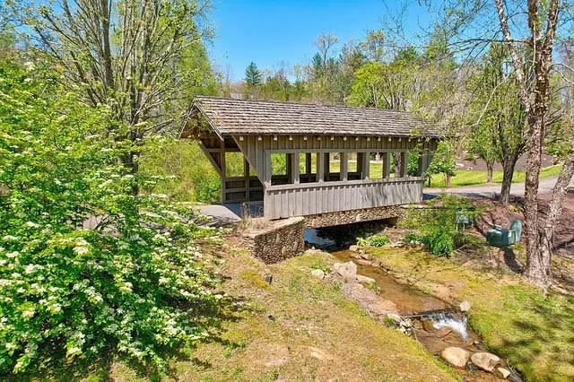78 Longview Lane Blue Ridge, GA 30513