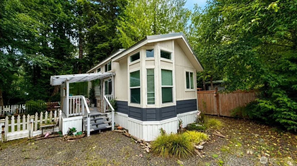 44 Butterfly Lane Pacific Beach, WA 98571