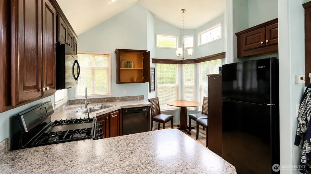 44 Butterfly Lane Pacific Beach, WA 98571