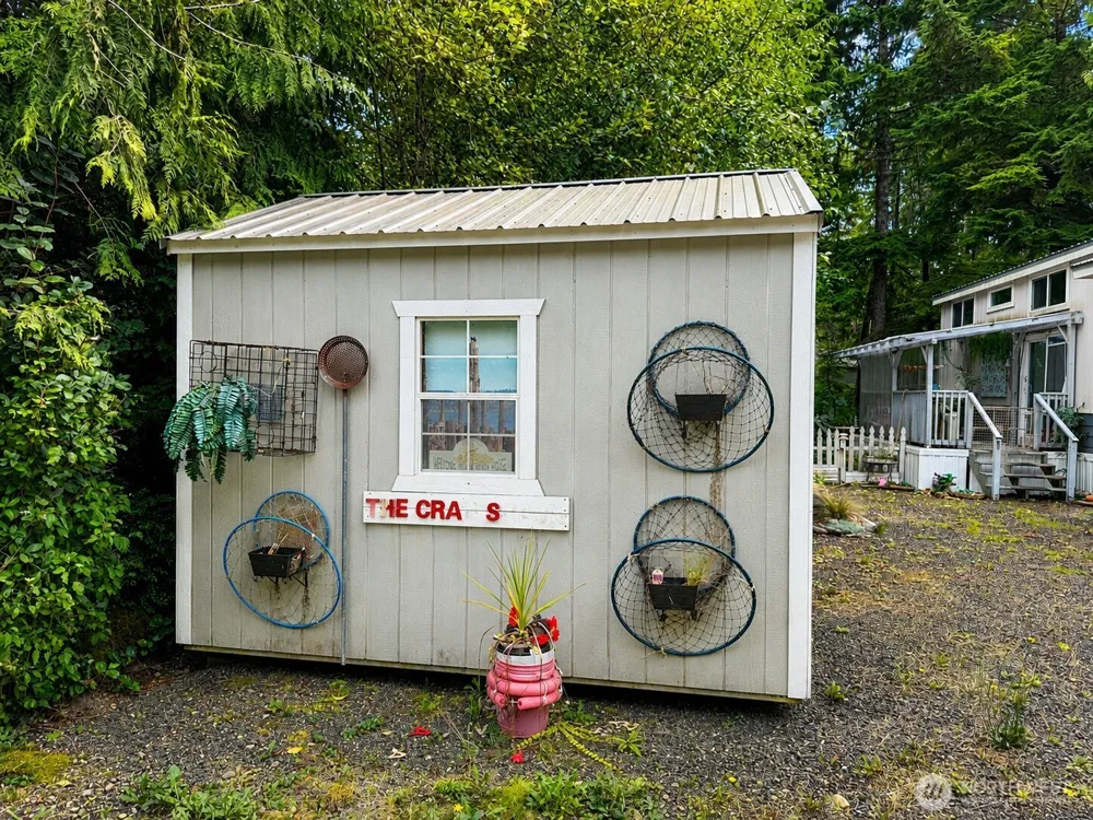 44 Butterfly Lane Pacific Beach, WA 98571