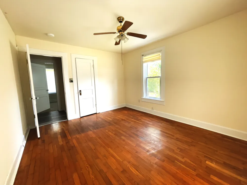 408 Poplar St Waynesboro, TN 38485