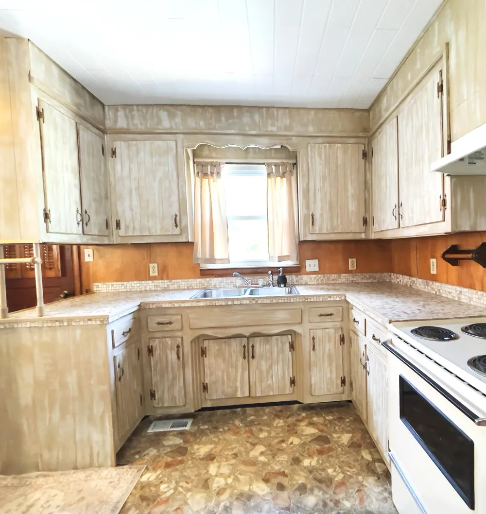 408 Poplar St Waynesboro, TN 38485
