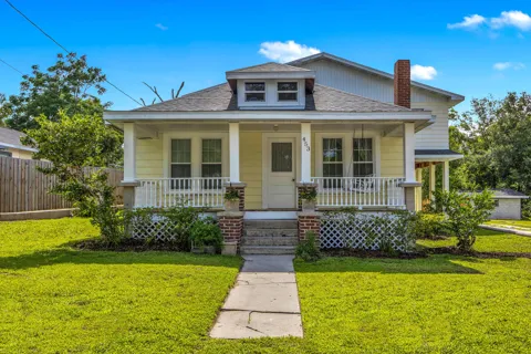 453 Bell Avenue