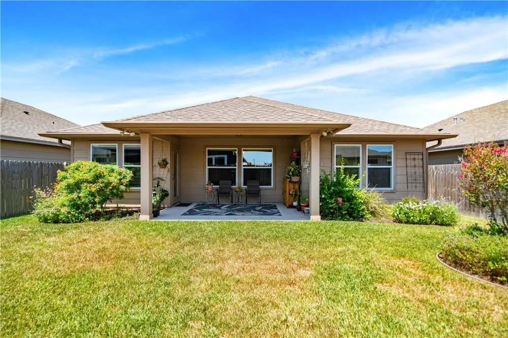 2210 Spoonbill Drive Corpus Christi, TX 78414