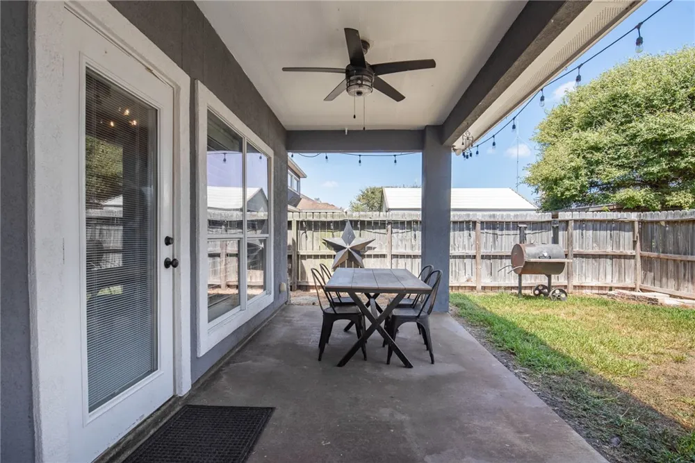 6526 Macarena Drive Corpus Christi, TX 78414