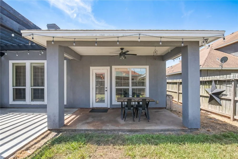6526 Macarena Drive Corpus Christi, TX 78414