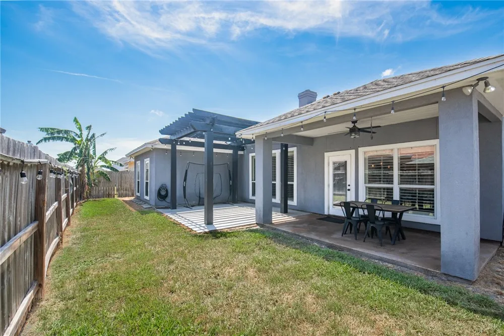 6526 Macarena Drive Corpus Christi, TX 78414