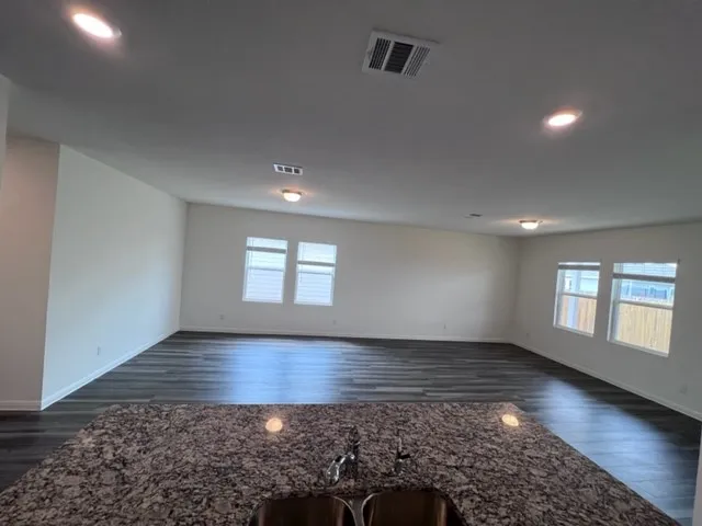 130 Rubrum Road Kyle, TX 78640