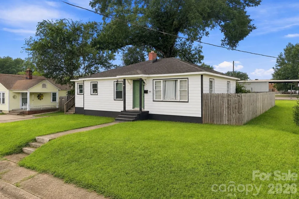 305 Poplar Street Gaffney, SC 29341