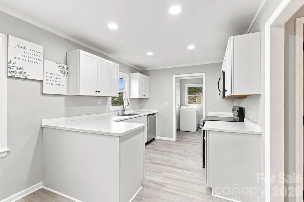 305 Poplar Street Gaffney, SC 29341