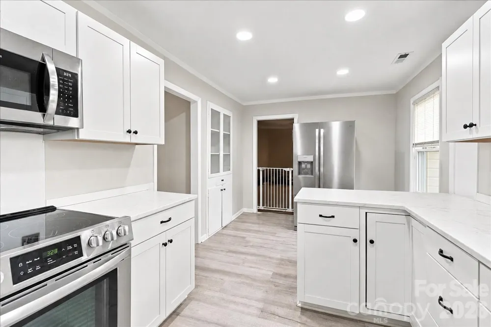 305 Poplar Street Gaffney, SC 29341