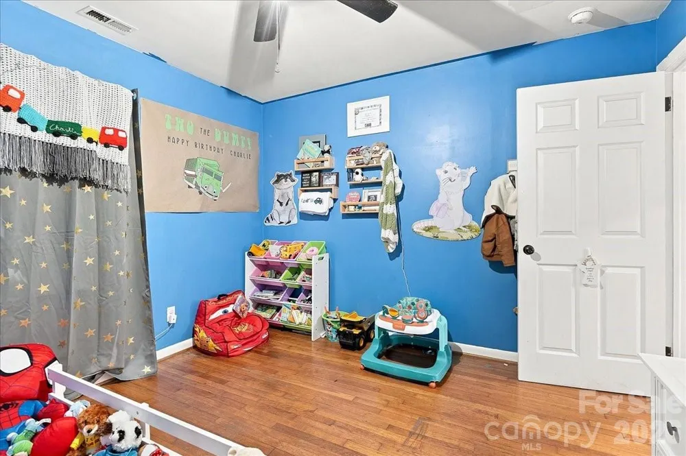 305 Poplar Street Gaffney, SC 29341