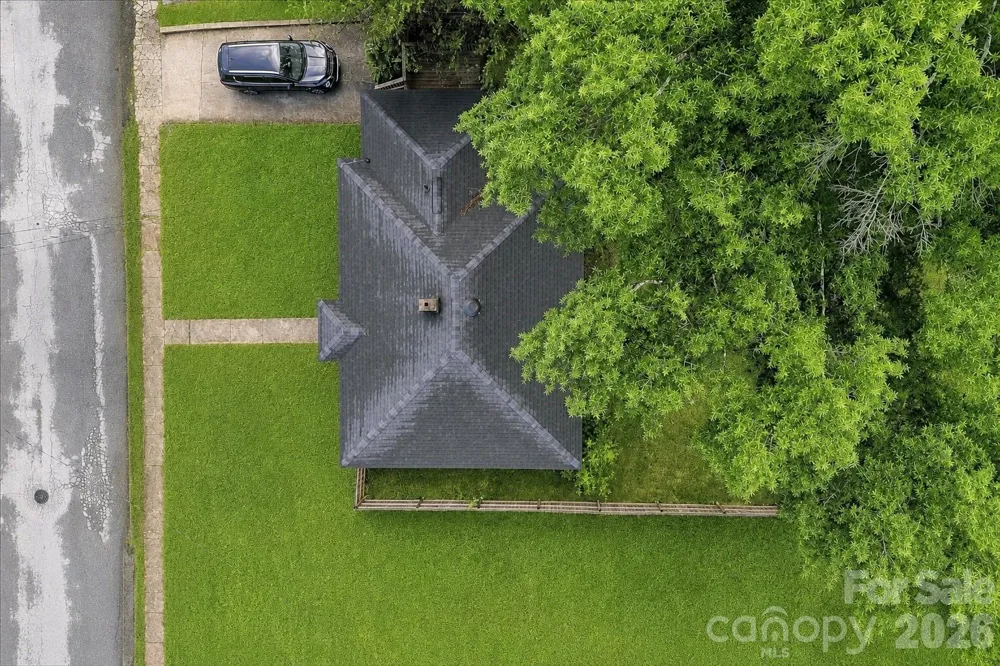 305 Poplar Street Gaffney, SC 29341