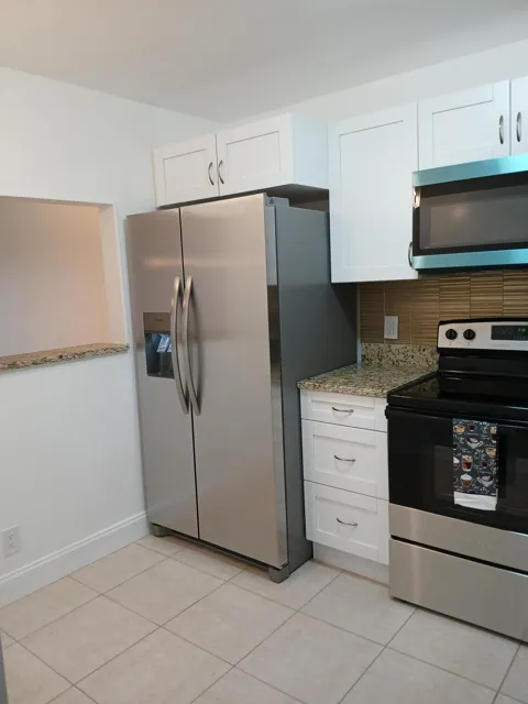 4760 LUCERNE LAKES BOULEVARD W #405