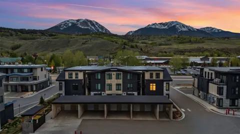 740 Blue River Parkway #B21