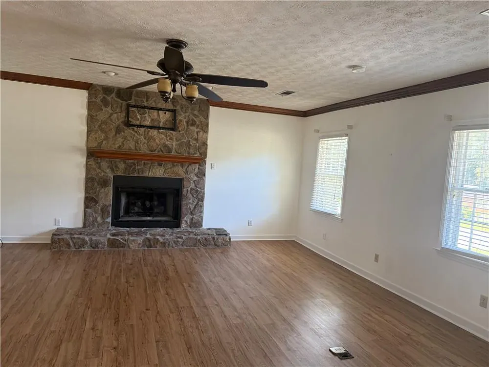 2168 Cannon Hill Road SW Lilburn, GA 30047