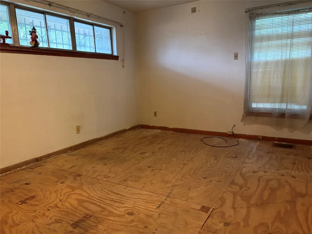 4625 Kushla Avenue Dallas, TX 75216