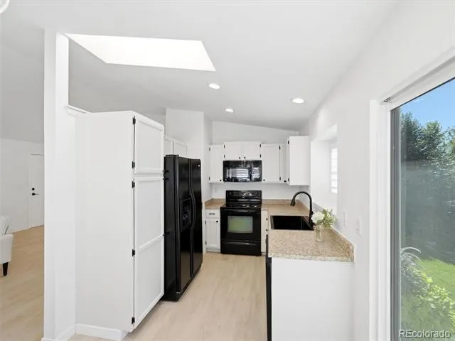 8522 S Upham Way Littleton, CO 80128