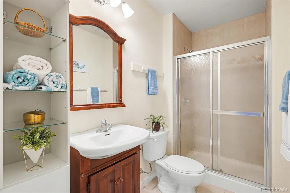 13933 E Princeton Place #B Aurora, CO 80014