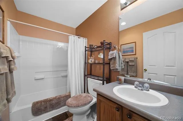 18944 Burlington Place Denver, CO 80249