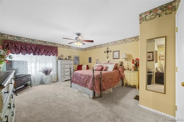 18944 Burlington Place Denver, CO 80249