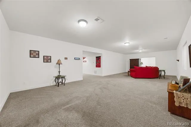 18944 Burlington Place Denver, CO 80249