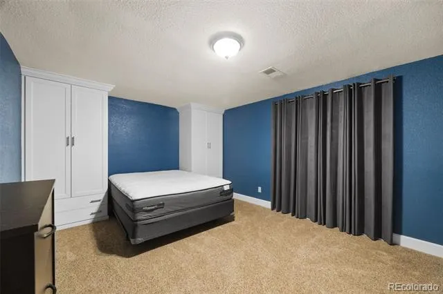 18944 Burlington Place Denver, CO 80249