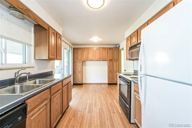 4155 W Stanford Avenue Denver, CO 80236