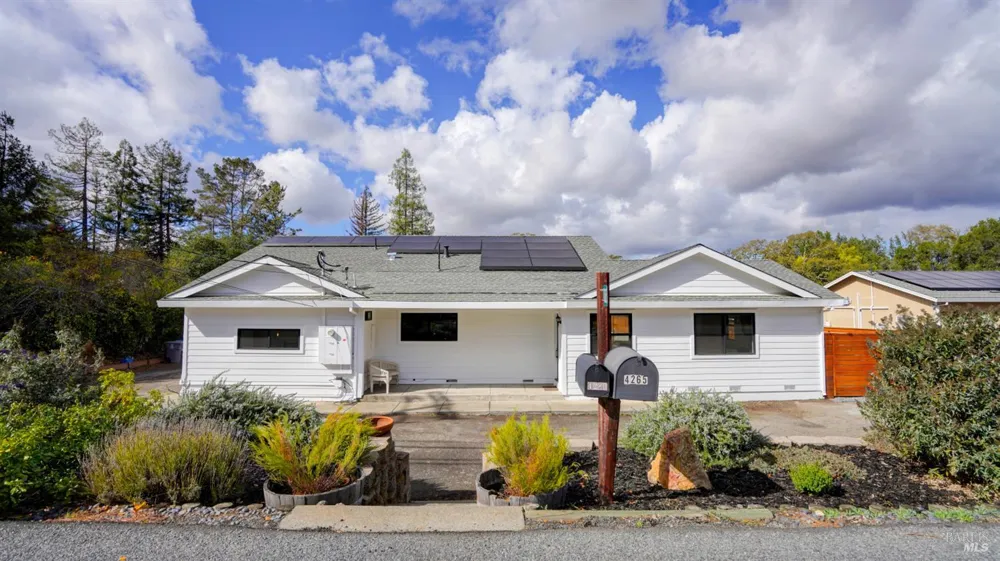 Address Not Shown Santa Rosa, CA 95404