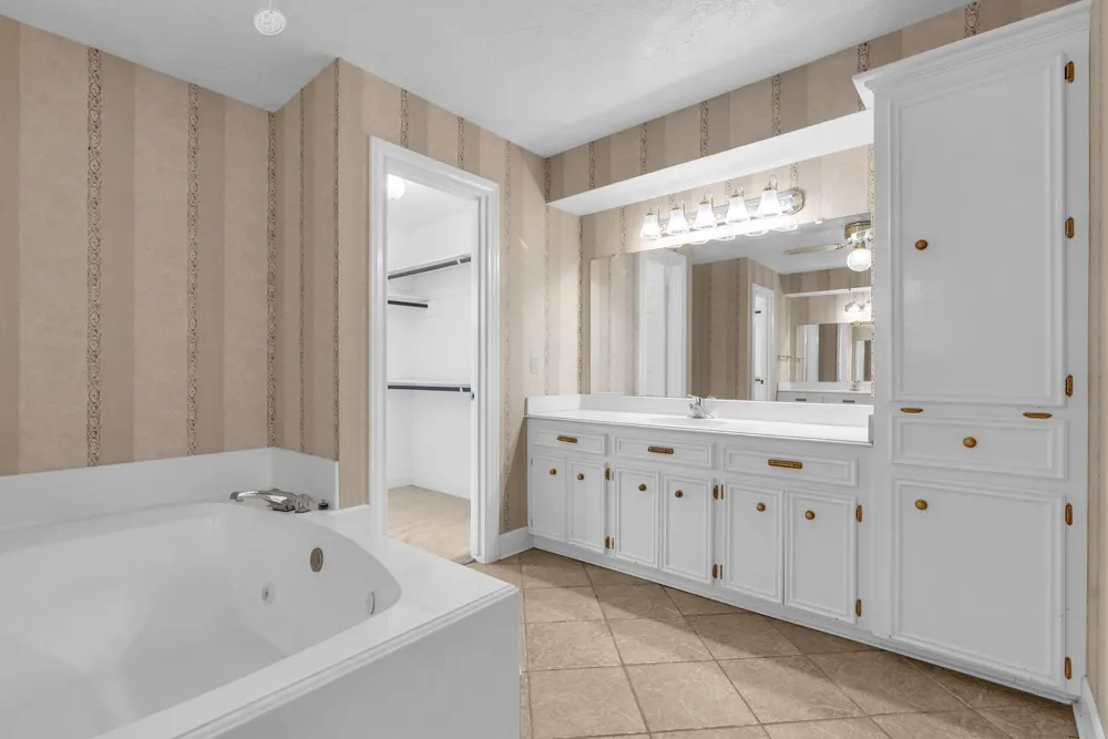 8111 Northbridge Drive Spring, TX 77379