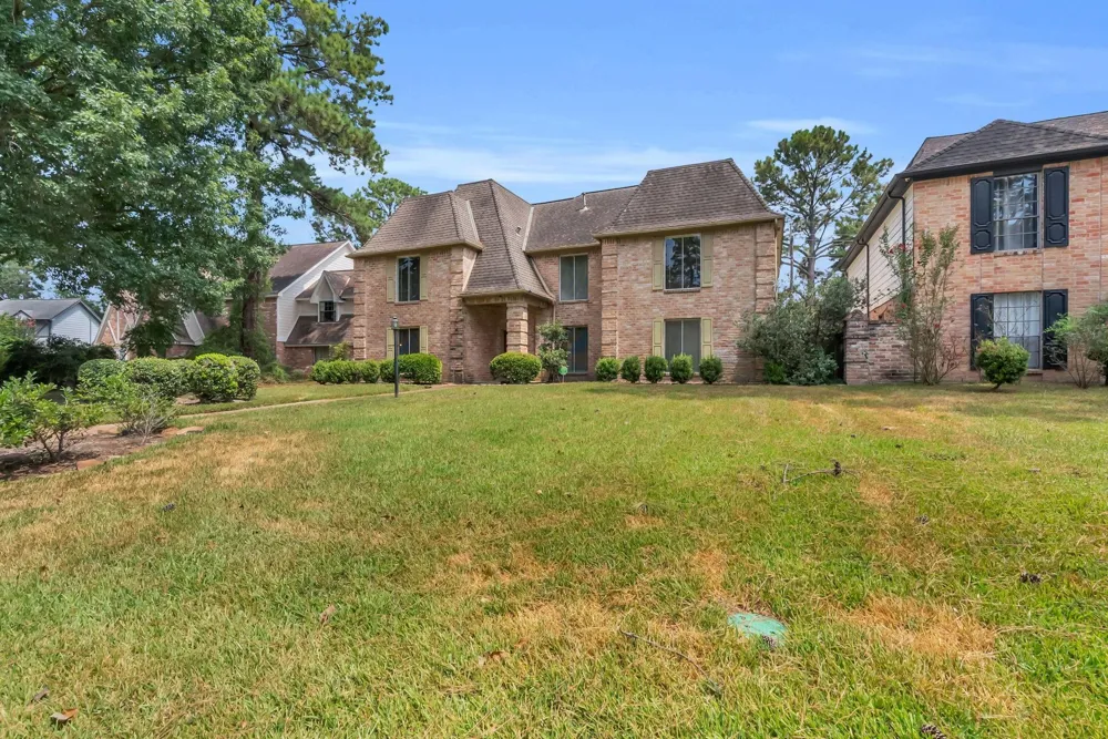 8111 Northbridge Drive Spring, TX 77379
